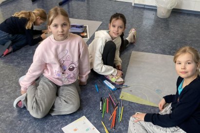 Projekty Sluneční soustava a Daruj knihu
