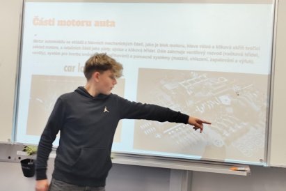 Celoroční projekt "Nauč nás, co umíš"