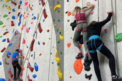 Sportovní den- lezecké centrum