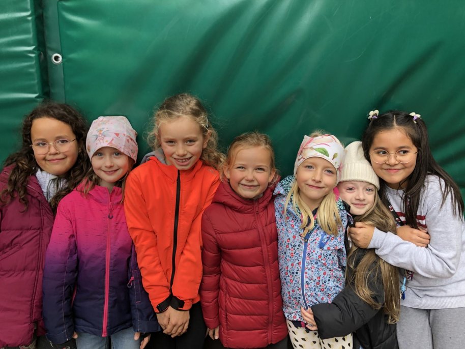 Barevný den plný zábavy