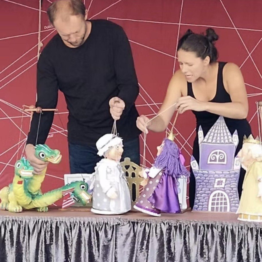 Loutkové představení "Tři pohádky o jednom drakovi"