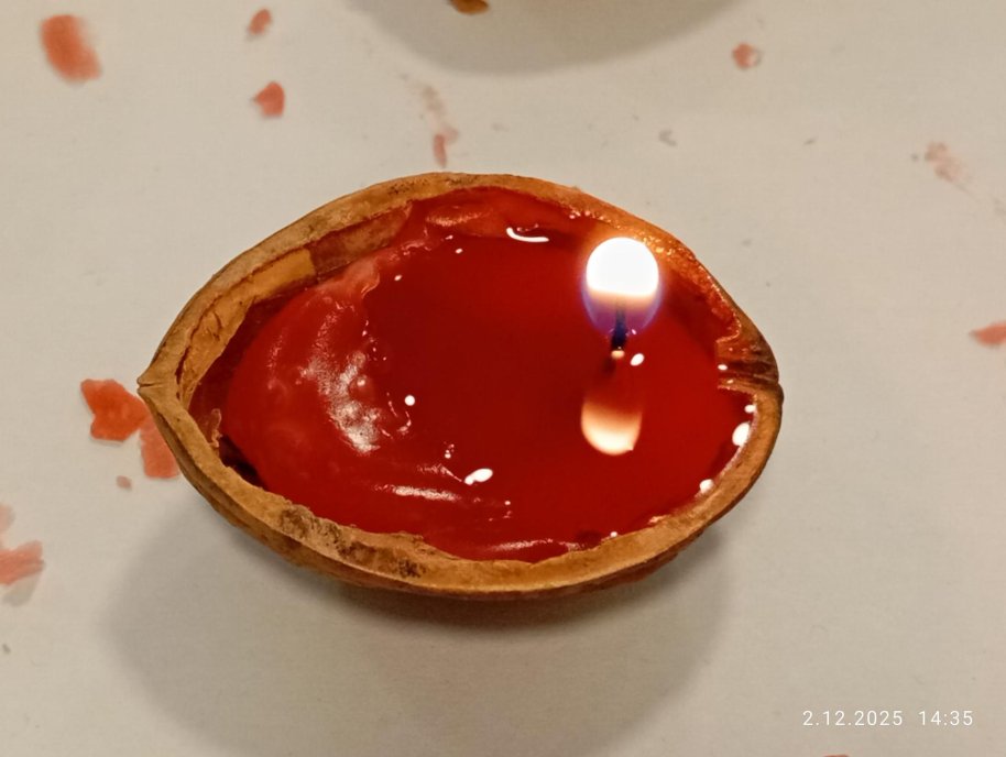 Svíčky ze skořápek